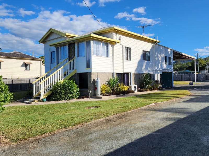 101 Broad Street, Sarina, Qld 4737 Property Details