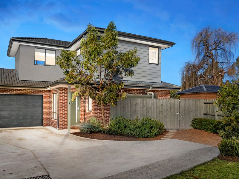 4 Ode Place, Mooroolbark, Vic 3138 Property Details