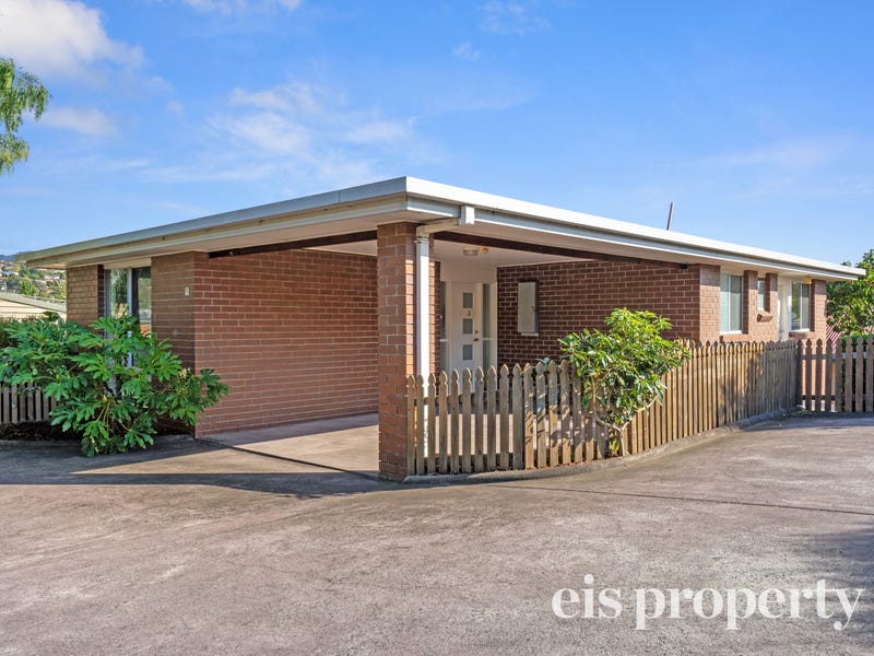 2/125A Augusta Road, Lenah Valley, TAS 7008