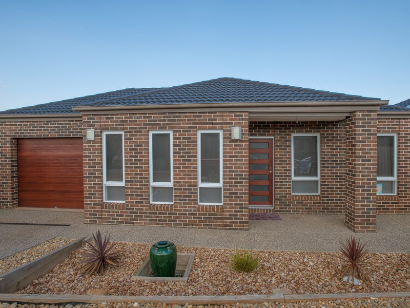 2 College Square, Bacchus Marsh, VIC 3340