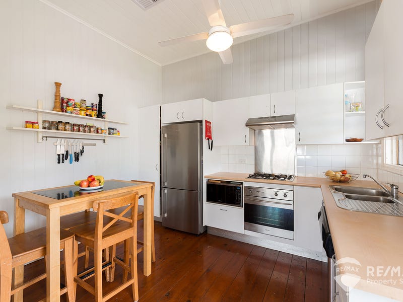 121 Barclay Street, Deagon, Qld 4017 Property Details