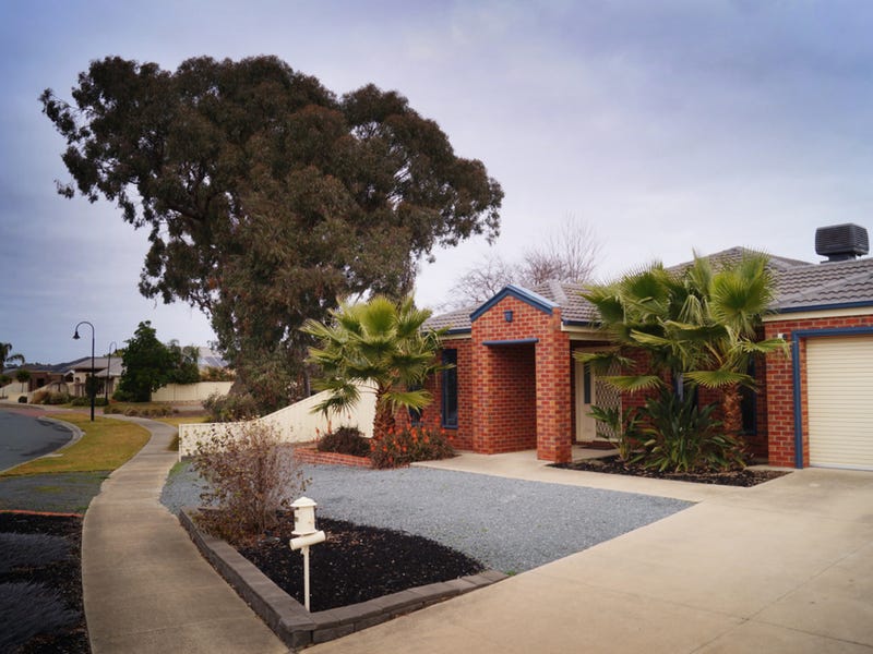 128 Parkside Drive, Shepparton, VIC 3630