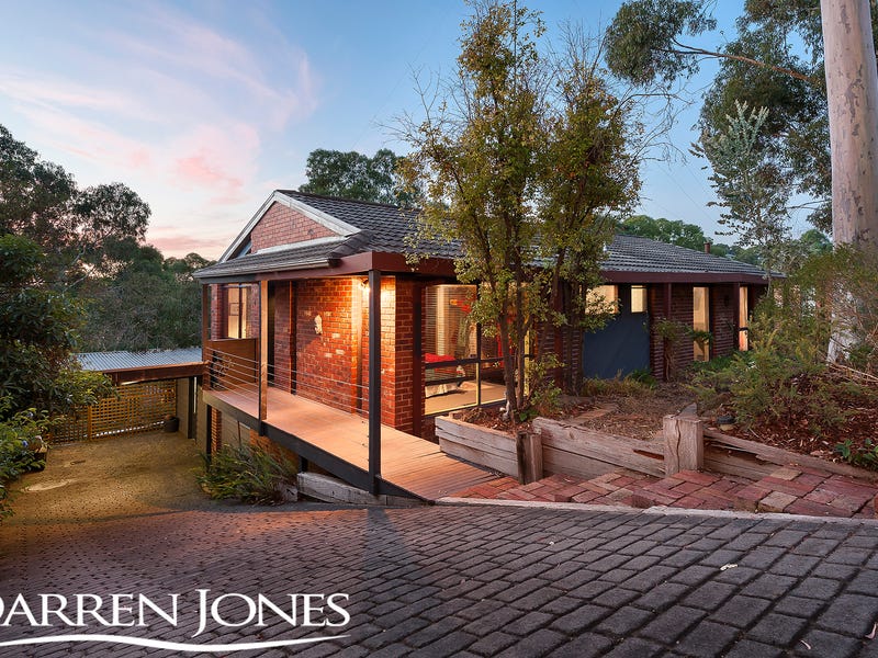 91 Corowa Crescent, Greensborough, Vic 3088 Property Details