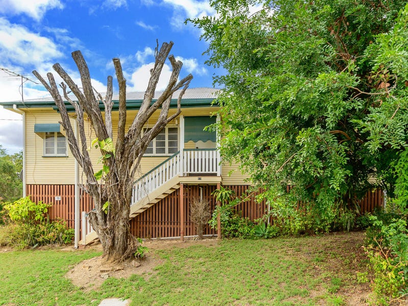 11 King Street, Mount QLD 4695