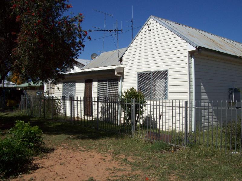 9 Mendooran St, Coonamble, NSW 2829 Property Details