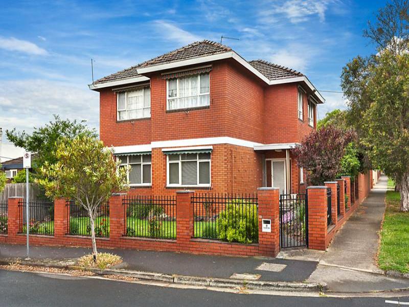 9 Thomas Street, Hampton, Vic 3188 Property Details