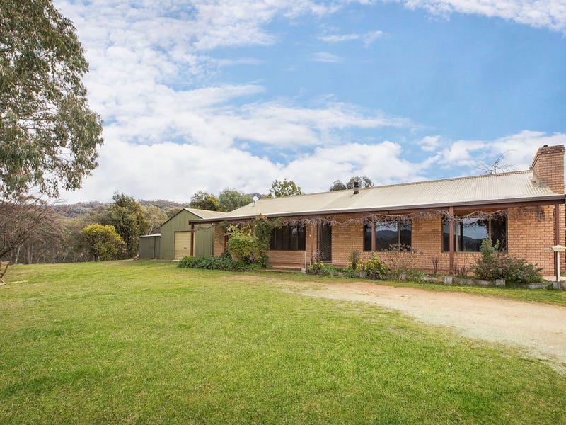 12 Hobbs Close, Yackandandah, Vic 3749 House for Sale