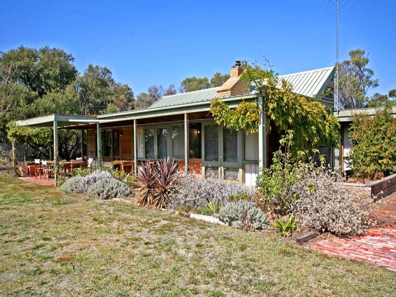 2123 Carr Street, Barwon Heads, VIC 3227