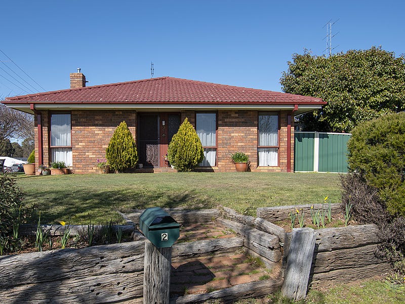 2 Tarana Crescent, Oberon, NSW 2787 House for Sale