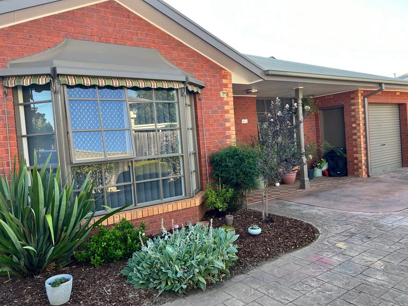 2/6 Waddell Street, Bacchus Marsh, VIC 3340