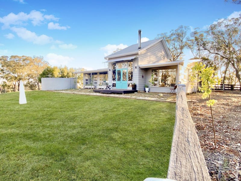 244 Rocky River Road, Rocky River, NSW 2358