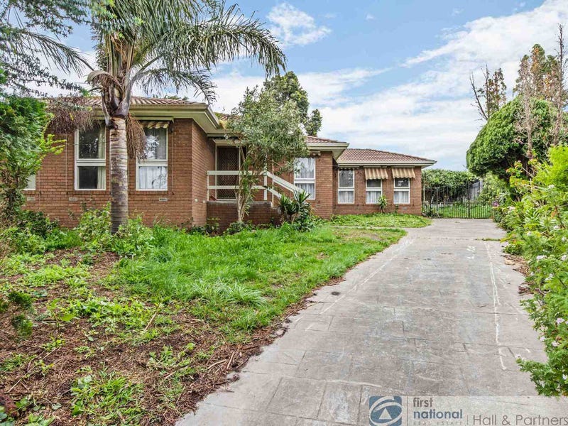 13 Ponto Court Endeavour Hills Vic 3802