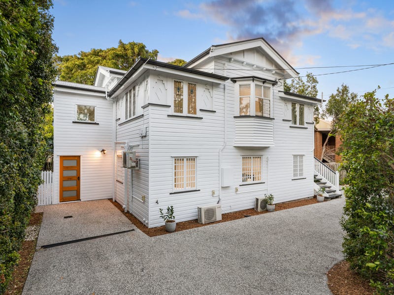 11 Dutton Street, Hawthorne, Qld 4171