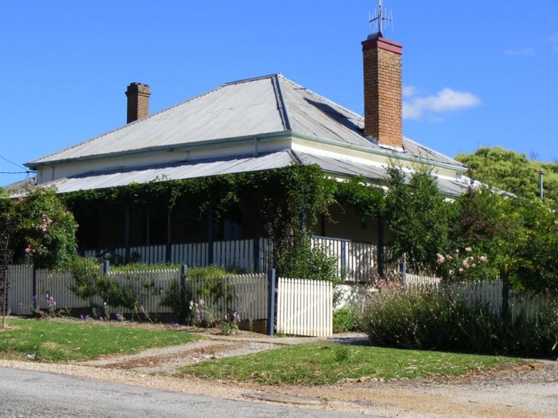 118 Bank Street, Molong, NSW 2866