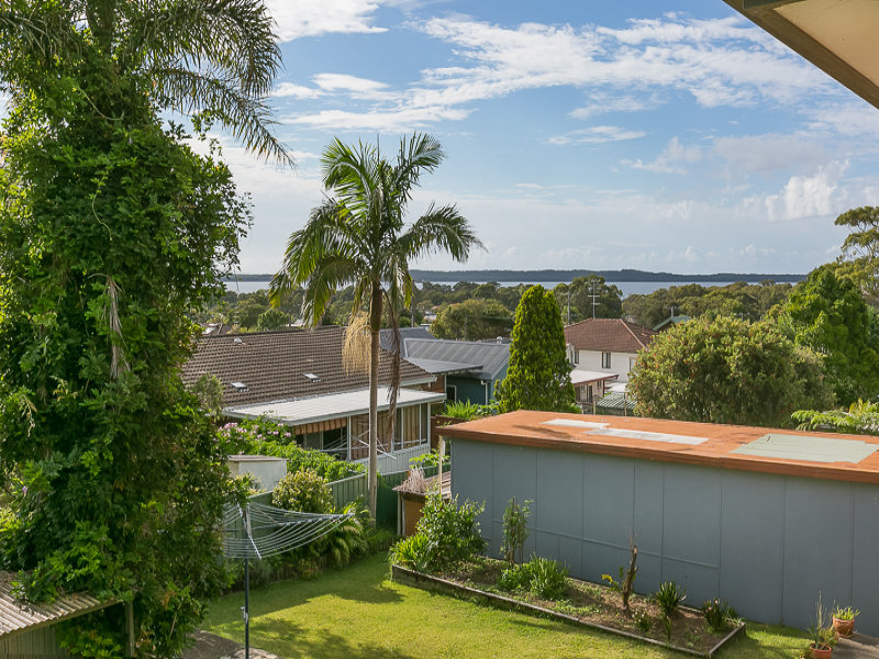 65 Arlington Street, Gorokan, NSW 2263 Property Details