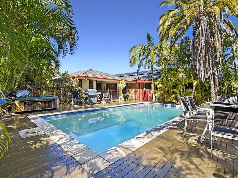 6 Ireby Court, Mermaid Waters, Qld 4218 House for Sale