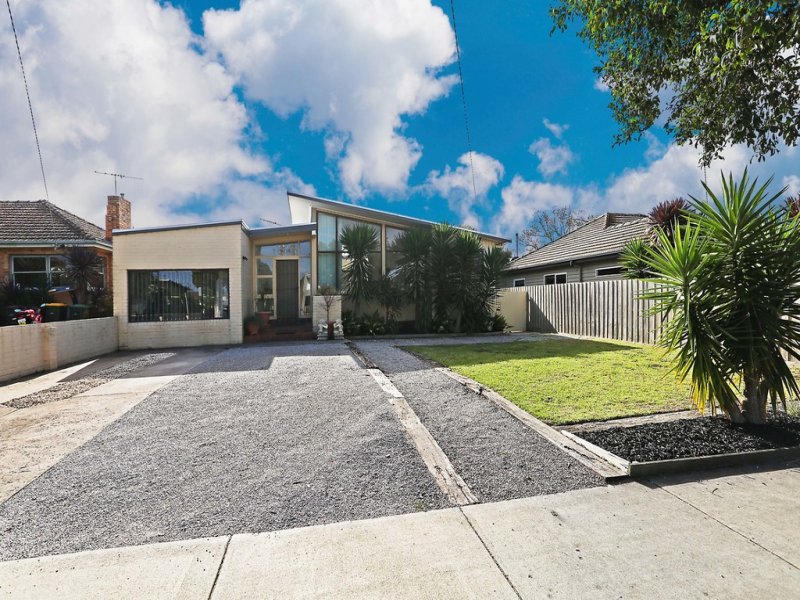 15 Dorothy Avenue, Belmont, Vic 3216 Property Details