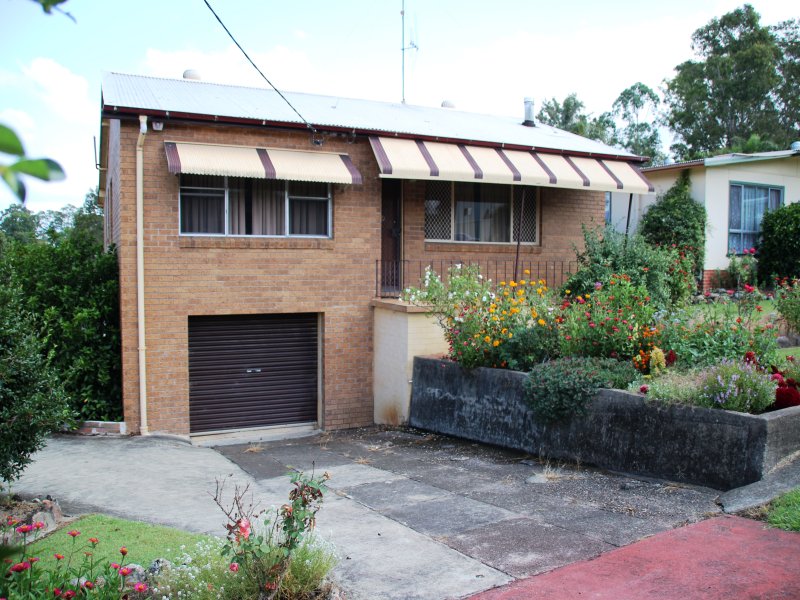8 Skinner Street, Wingham, NSW 2429