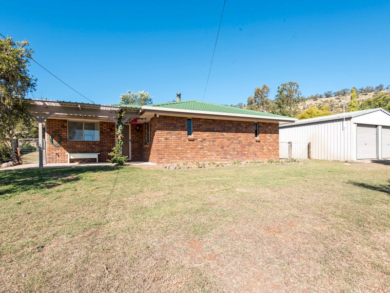 6 Darel Street, Kingsthorpe, Qld 4400 Property Details