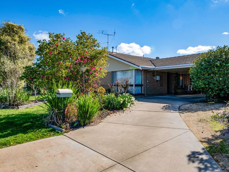 8 Street, Shepparton, VIC 3630