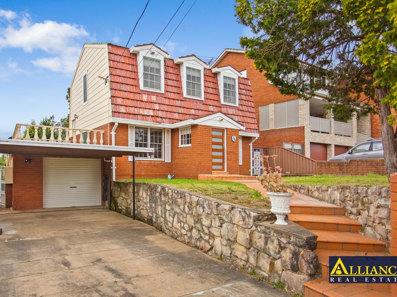 36 Henry Kendall Avenue, Padstow Heights, NSW 2211