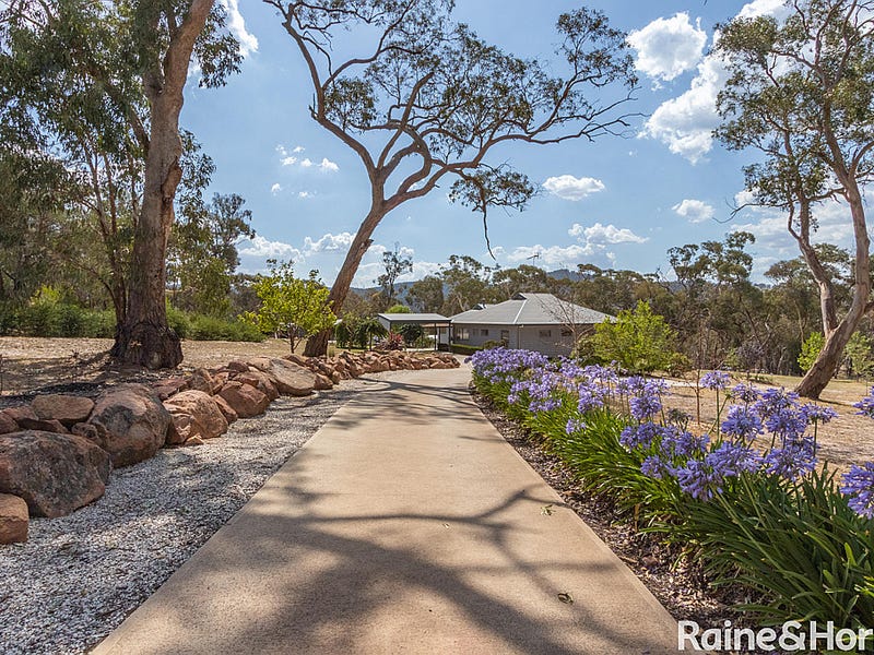 5 Borrowpit Road, Meadow Flat, NSW 2795