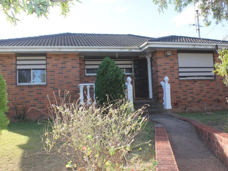 227 Hoxton Park Road, Cartwright, NSW 2168