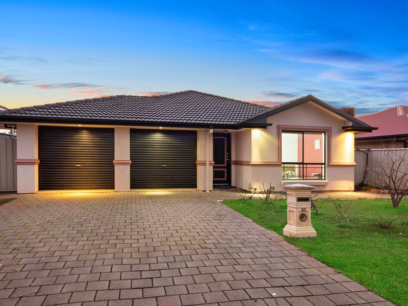 30 Strathaird Boulevard, Smithfield, SA 5114 Property Details