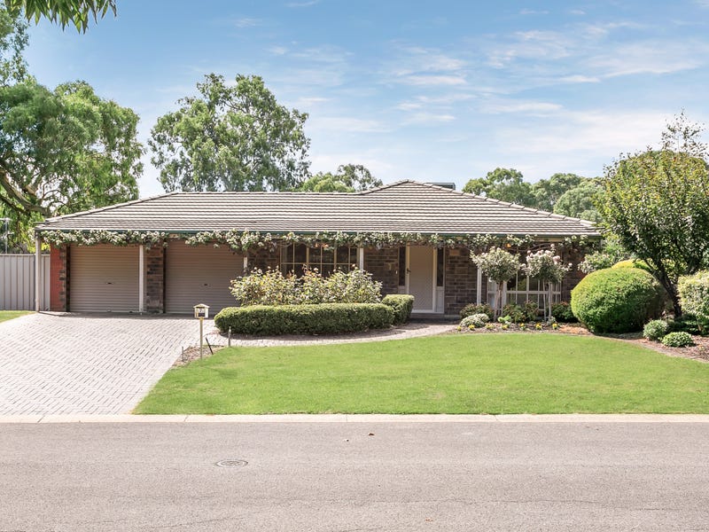 7 Stonebridge Drive, Aberfoyle Park, SA 5159