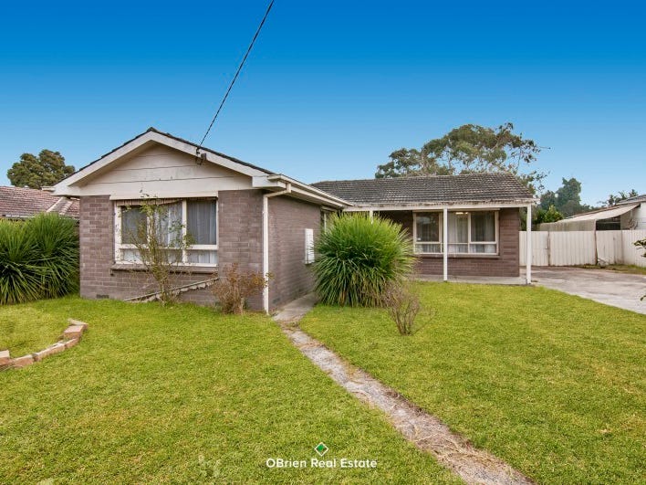 4 Station Cres, Baxter, VIC 3911