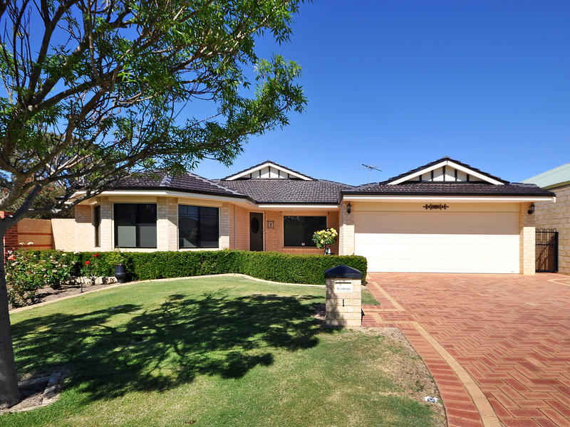 1 Ashurst Way, Hocking, WA 6065 Property Details