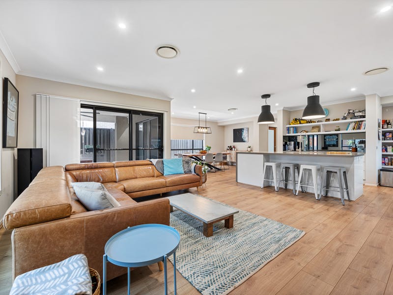 Real Estate & Property for Sale in Castlereagh, NSW 2749 (+1 location