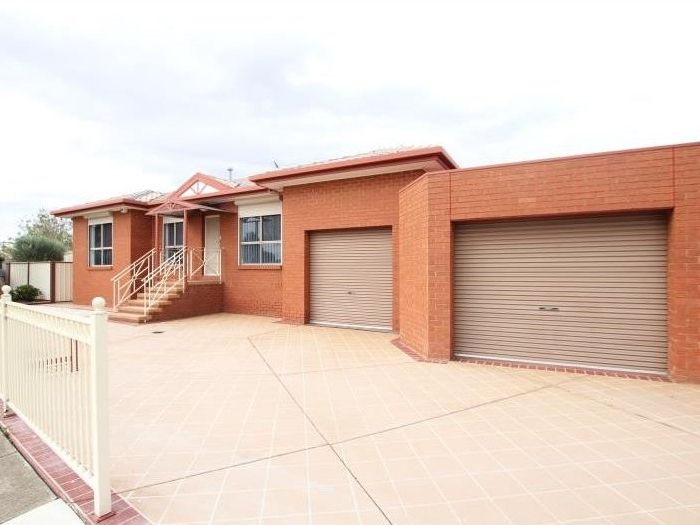 Houses for Rent in VIC Pg. 80