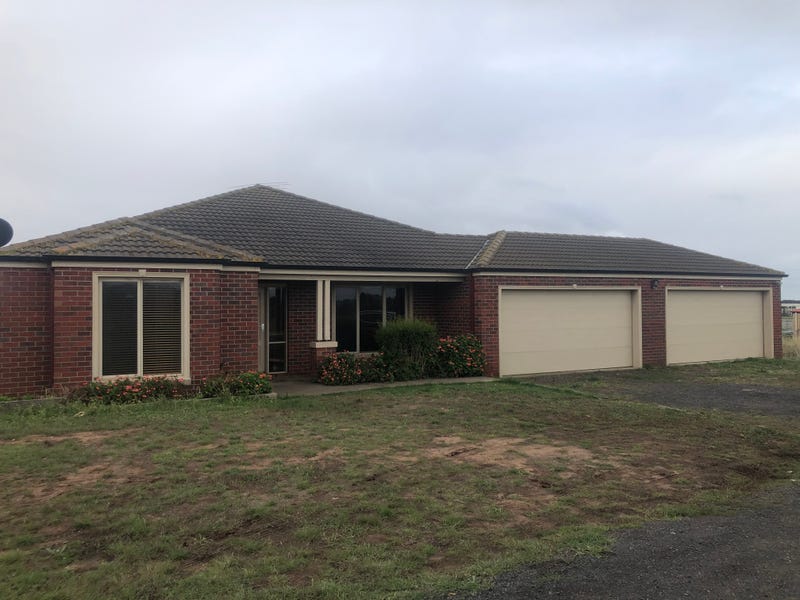 220 Tower Hill Drive, Lovely Banks, VIC 3213