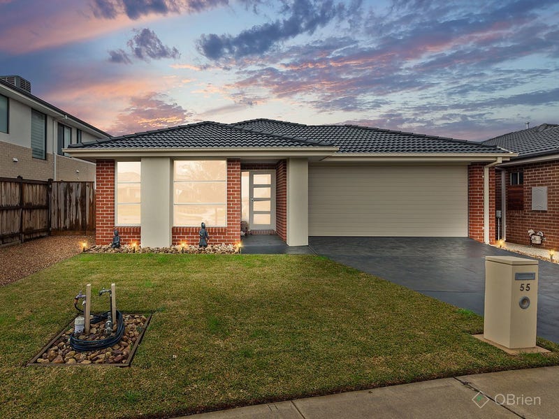 55 Deoro Parade, Clyde North, Vic 3978 House for Sale