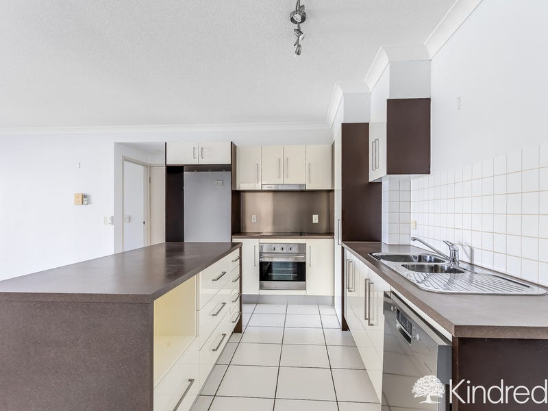 Sold Property Prices & Auction Results in Newport, QLD 4020 (+5