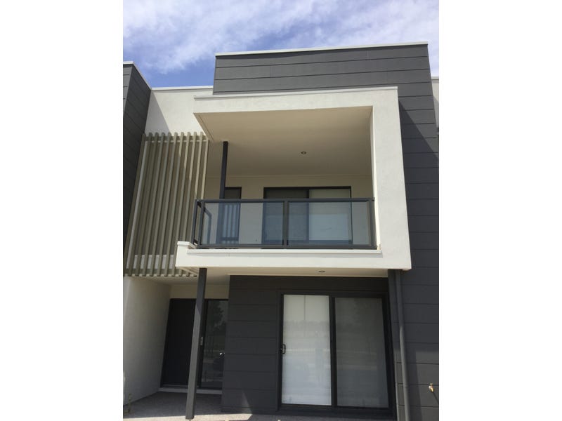 67 Williams Landing Boulevard, Williams Landing, VIC 3027 realestate