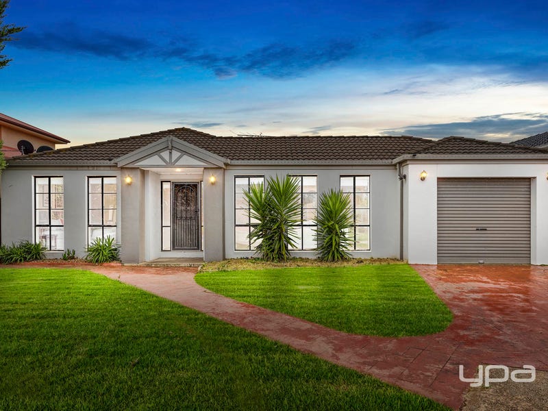 9 Southbank Walk, Taylors Hill, VIC 3037