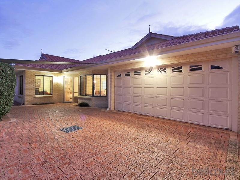 87B Lockhart Street, Como, WA 6152