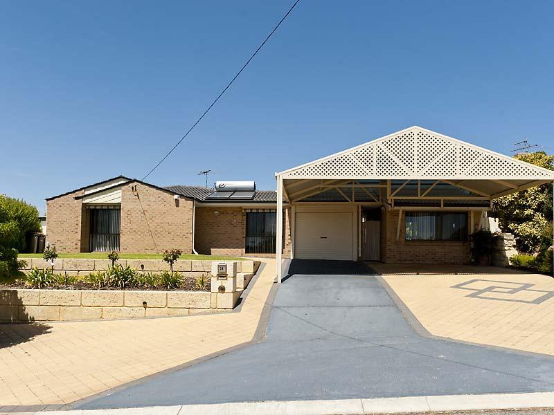 24 Warner Drive, Padbury, WA 6025 Property Details