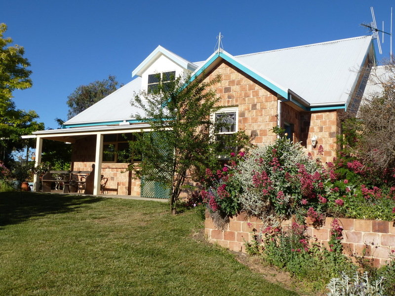 1131 Millthorpe Road, Millthorpe, NSW 2798 Property Details