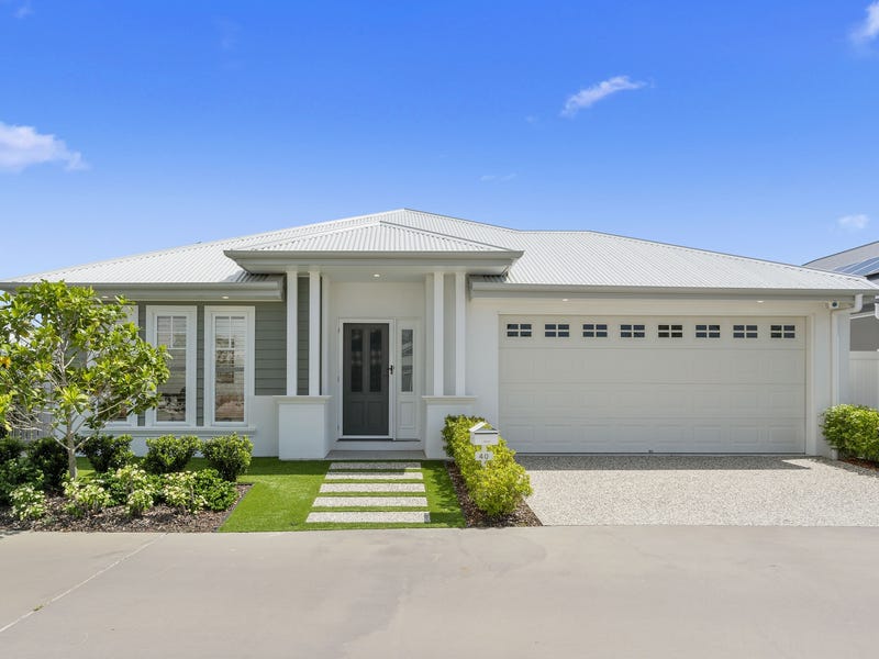 Palm Lake Beachmere Bay Retirement Living at 194 Road