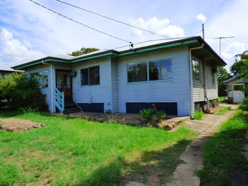 1 Walkers Lane, Booval, Qld 4304 Property Details