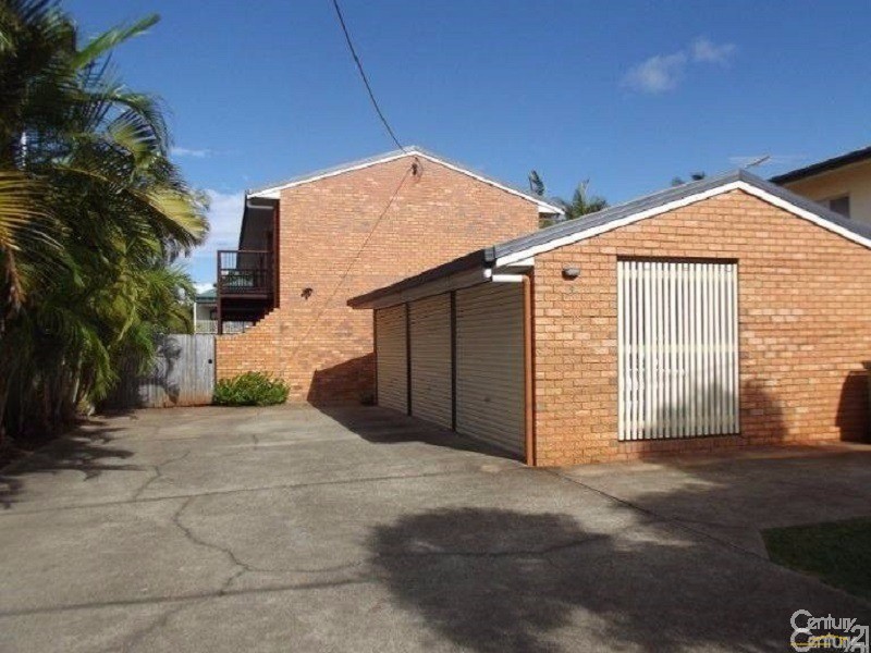 5 Herbert Street, Scarborough, QLD 4020