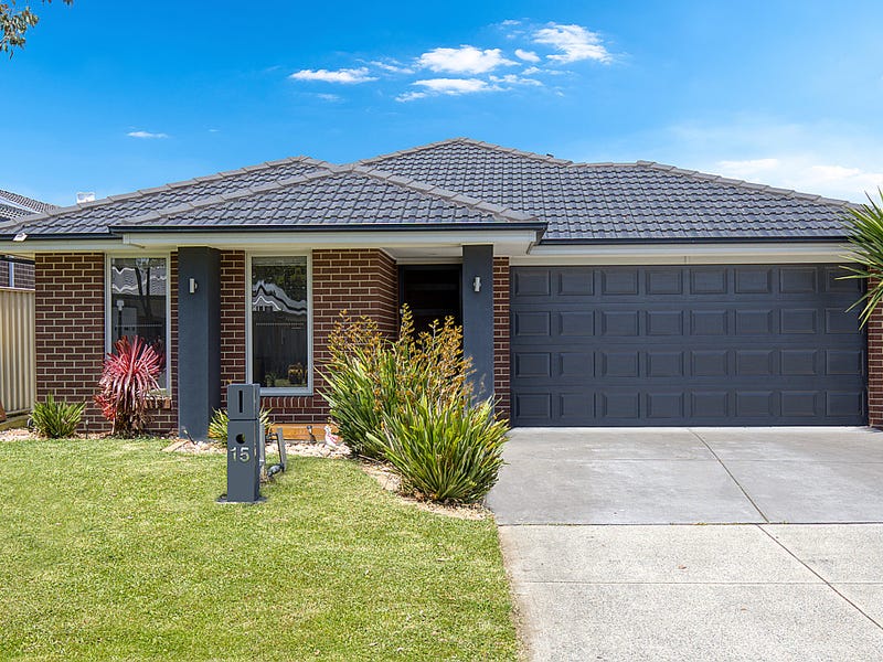 15 Isabel Street, Pakenham, Vic 3810 Property Details