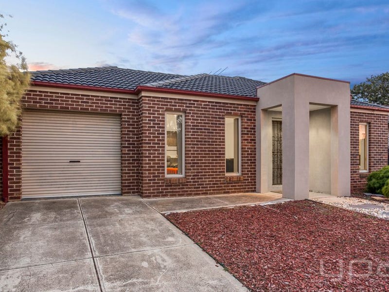 1/97 Greens Road, Wyndham Vale, VIC 3024