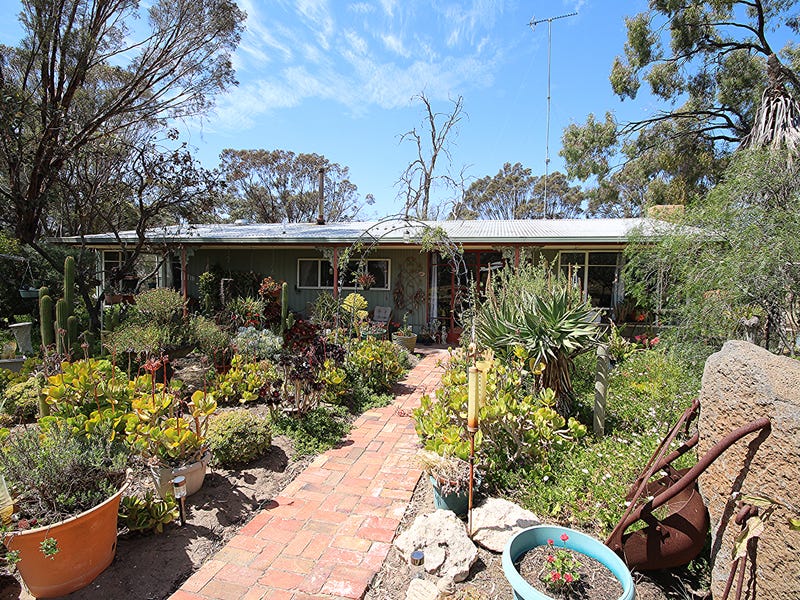 2000 River Road, Antwerp, Vic 3414 Property Details