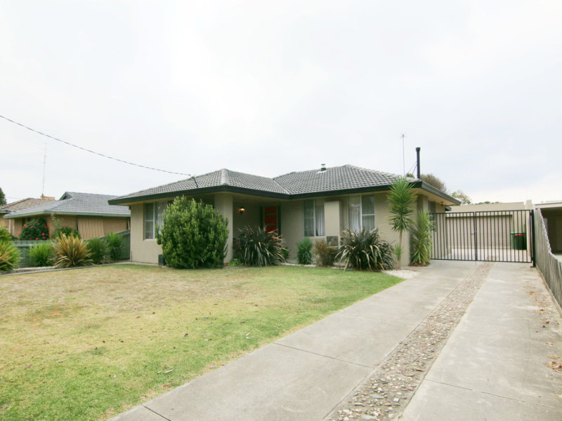 122 Wallace Street, Bairnsdale, Vic 3875 Property Details