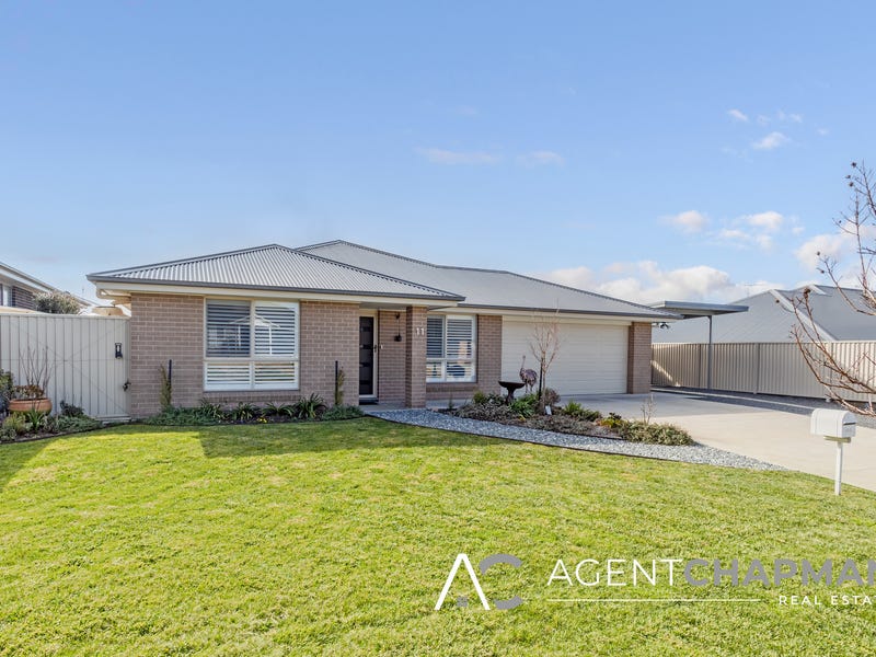 11 Kellahan Street, Eglinton, NSW 2795 Property Details