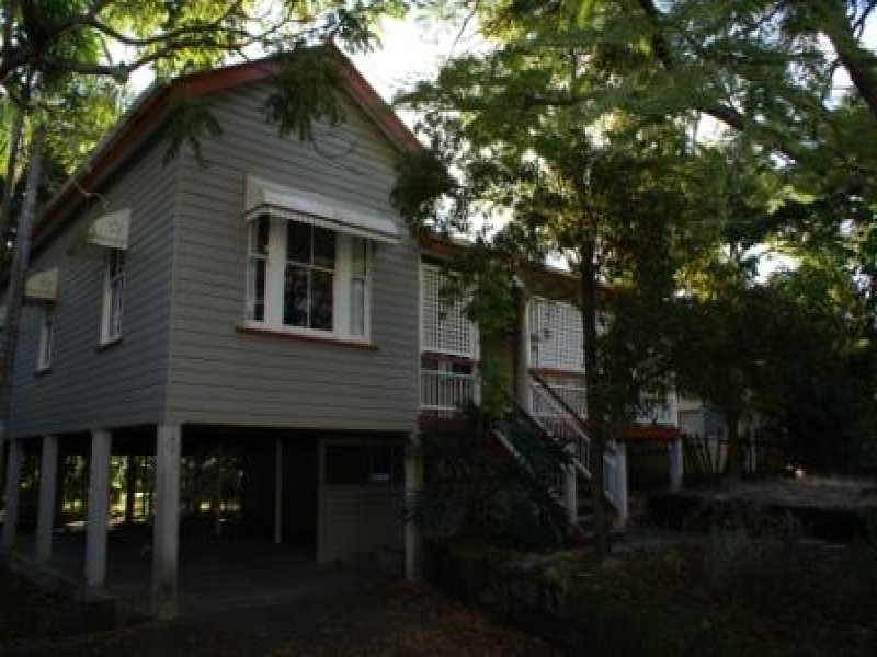 765 Oxley Road, Corinda, QLD 4075